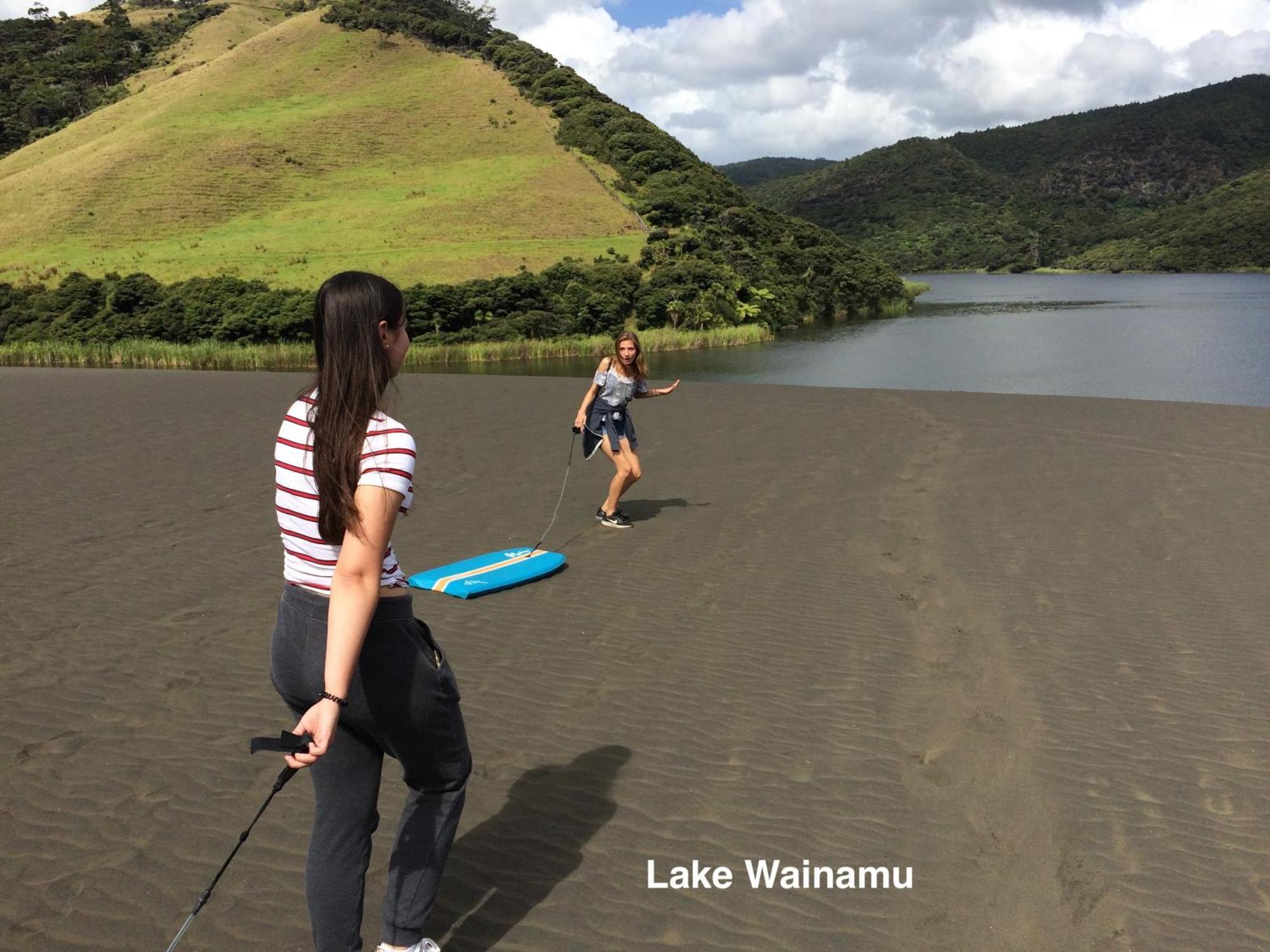 Вилла Te Henga Hideaway Bethells Beach Экстерьер фото